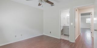 3216 OAK Street Gallery 22
