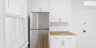 1430 W Superior Street unit: 2R Gallery 5