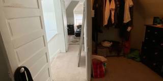 AVAILABLE AUGUST  - Traditional 3+ Bedroom Home Located in Mt. Washington! Gallery 23