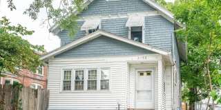 2158 Indiana Avenue Gallery 1