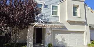 Great 4bd/3ba Home with 2 Car Garage! Gallery 1