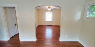 *Spacious & Updated 3BD/1BA Single-Family Home Available in Brookline* Gallery 6
