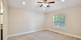 2321 W Beach St- Available 6/5/26 Gallery 26