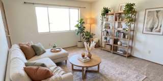 1334 Meadow Ln Gallery 1