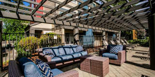 The Colonnade Luxury Townhome Apartments Gallery 19