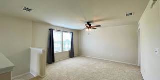 Spacious 3 Bedroom Home with Loft in Converse Near Judson ISD Gallery 11