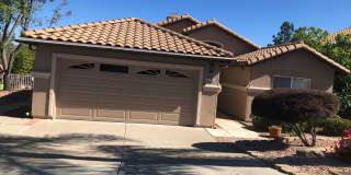 Charming 3 bdrm Crown Hills Home with Spectacular Views Gallery 1