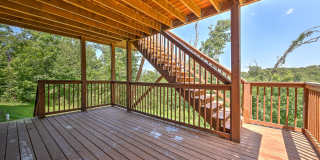 Modern 3-Bedroom Bella Vista Home with Bonus Room and Tiered Deck Gallery 31