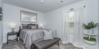 Galbraith Pointe Apartments and Townhomes Gallery 26
