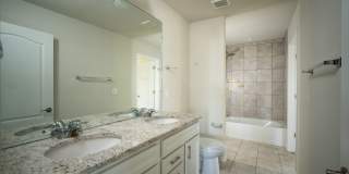 2825 Dillon Drive Gallery 28