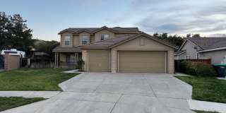 Spacious 3-Bedroom Home with Loft, 3-Car Garage  Large Backyard in Desirable South Loma Linda Gallery 1