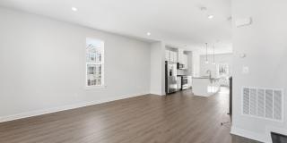 42538 TIBER FALLS Square Gallery 10