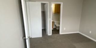 River Walk Apartments Gallery 113