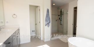 2425 Morgans Point Dr Gallery 28