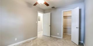 260 NE 58th Street unit: B Gallery 7