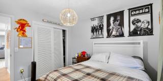 320 Riverdale Road Gallery 32