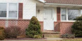 Semi-Detached 2 Bedroom Townhome Gallery 1