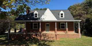 freshly updated 4-bedroom 2 full bath brick cape cod Gallery 1