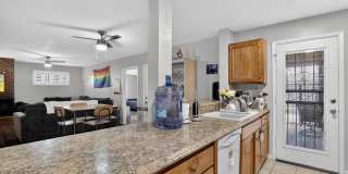 123 E ERIE Drive Gallery 9