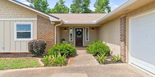 136 Derby Woods Drive Gallery 1