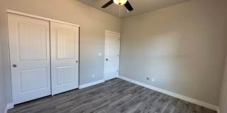 Beautiful 2024 Built 3 Bedroom, 2 bathroom home with RV Parking Gallery 15