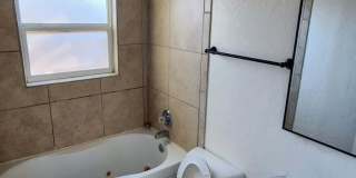 417 E Linden Ln Gallery 13