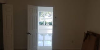 1826-1834 Johnson Street Gallery 6