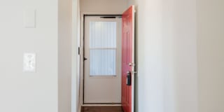 Beautiful home for lease near Hefner & Penn Gallery 7