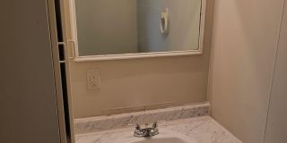 Spacious 3 Bed 1 bath home Gallery 6