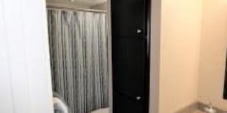 Senior Housing - Westmount at Braesridge Gallery 17