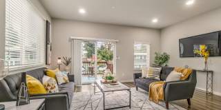 Modern Tri-Level 4BD/3.5BTH Townhouse in Lynnwood for Rent! Pet Friendly! Gallery 16