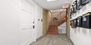 8923 N 40th St Apt 5 Gallery 4