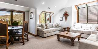 214 Woodside Avenue Gallery 4