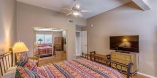 836 E Camino Diestro Gallery 36