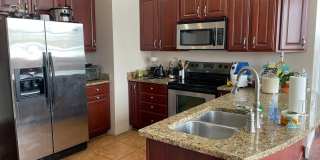 305 S Lincoln Gallery 1