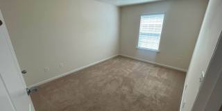 Room in 6 Bedroom Home at Agnew Dr Gallery 31