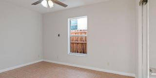 623 N L Street Gallery 11