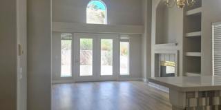 Don't miss this three bed two bath with a view! Gallery 4