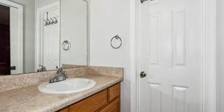 906 Calhoun Ave Gallery 13