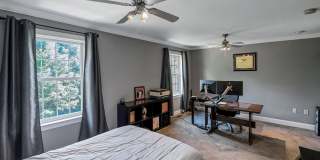 Beautiful 3 Bedroom Bridgeport Townhome! Gallery 27