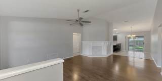 STUNNING 3 BEDROOM, 2 BATHROOM, 2 CAR GARAGE HOME LOCATED IN THE HIGHLY SOUGHT AFTER BRIARWOOD COMMUNITY. Gallery 10