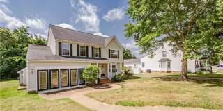 811 Kiefer Field Court Gallery 1