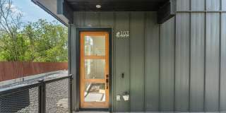 108 Vine St Gallery 3