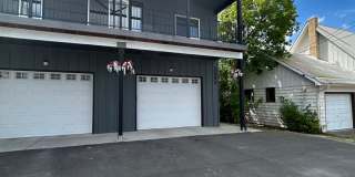 2 Bedroom | 2 Bathroom Upstairs Duplex Gallery 1