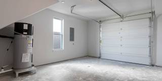 Stunning End Unit 2 bedroom 2 bath East Nashville Townhome with garage Gallery 5