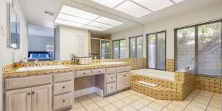 72056 Palm Haven Drive Gallery 57
