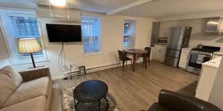 1646 Newton St NW #B Gallery 7