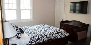 Bungalow by the Green! Executive SLC Rental Home Gallery 17