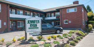 Jennifer Ryan Apartments Gallery 1