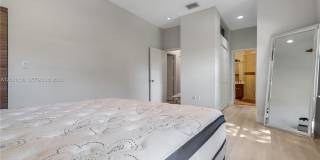 12442 SW 119th Ct Gallery 22